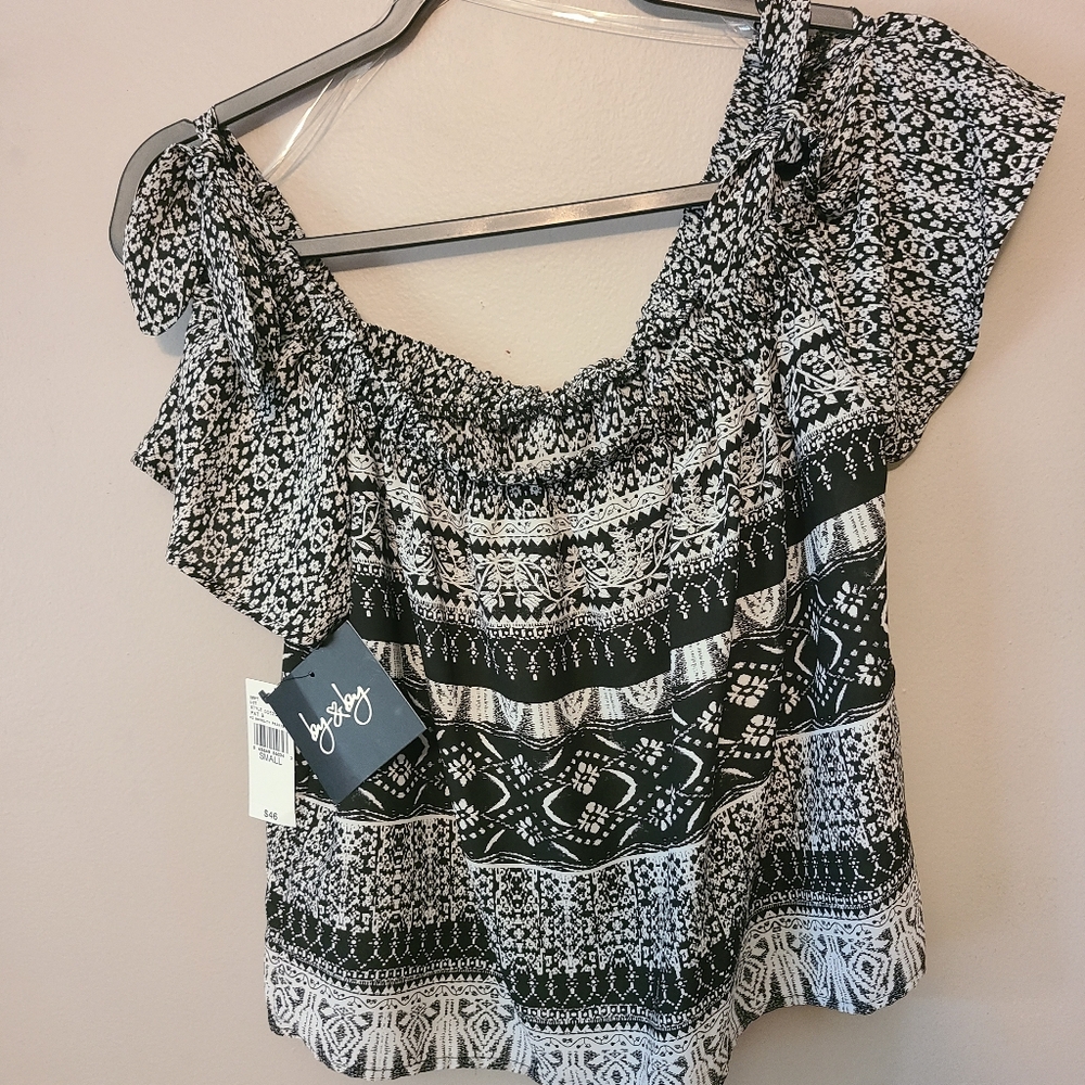 By&By crop top S